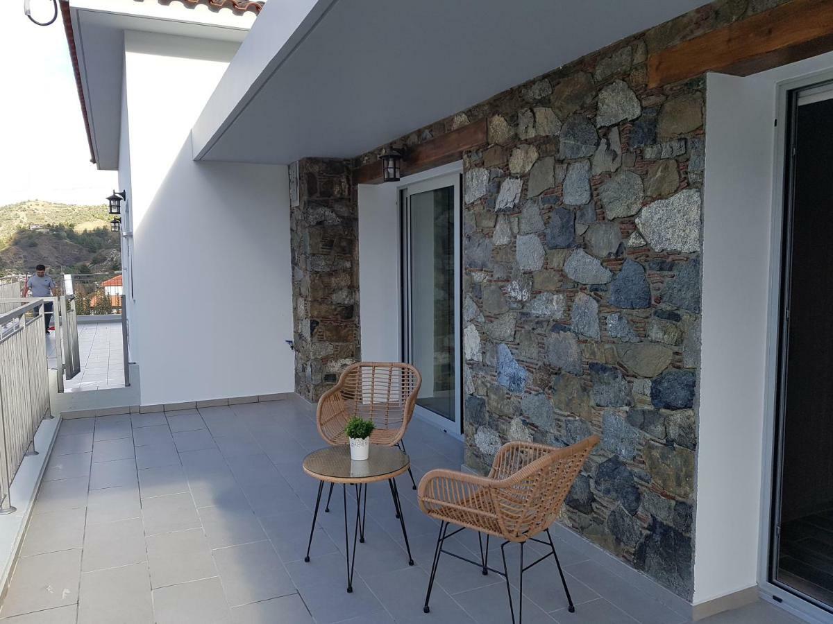 Evmelia Kakopetria Suites Εξωτερικό φωτογραφία