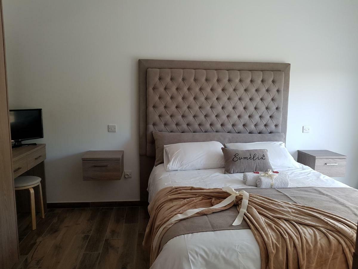 Evmelia Kakopetria Suites Εξωτερικό φωτογραφία