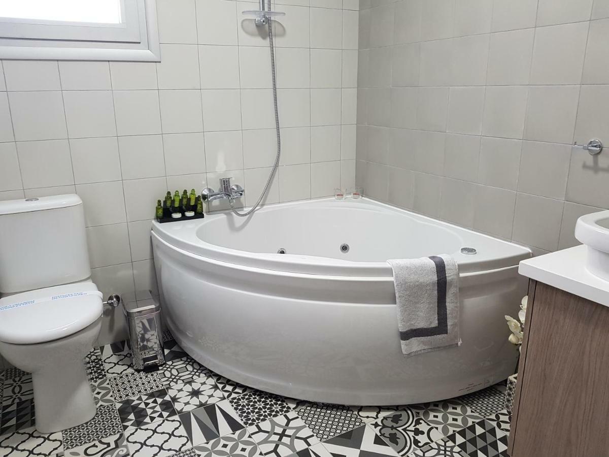 Evmelia Kakopetria Suites Εξωτερικό φωτογραφία