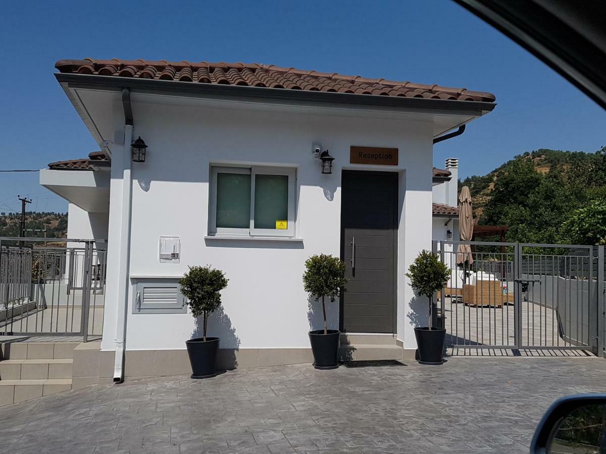 Evmelia Kakopetria Suites Εξωτερικό φωτογραφία